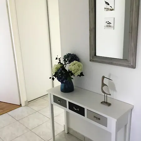 Superbe T3 Cadre Unique 7mn A Pied De La *