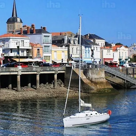 Apartment Superbe T3 Cadre Unique 7mn A Pied De La *